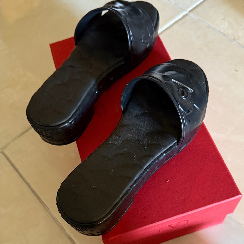 Valentino Garavani Glossy Black Sandals